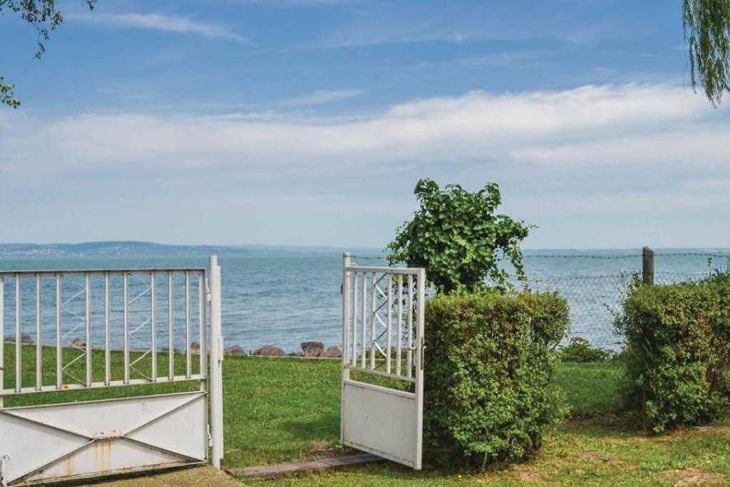 Picur Lak Villa Siófok Exteriör bild